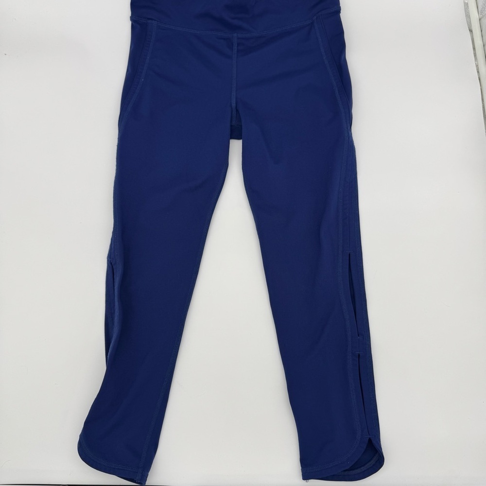 Free People Movement Blue Cropped Leggings with Ankle Slit — Size Medium